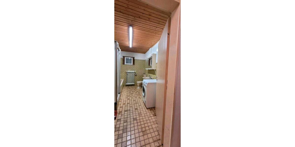 Mehrfamilienhaus, Wohnhaus Mücke - 17 Zimmer, 300 m&sup2;, 319.000&euro; | Angebot:26713975