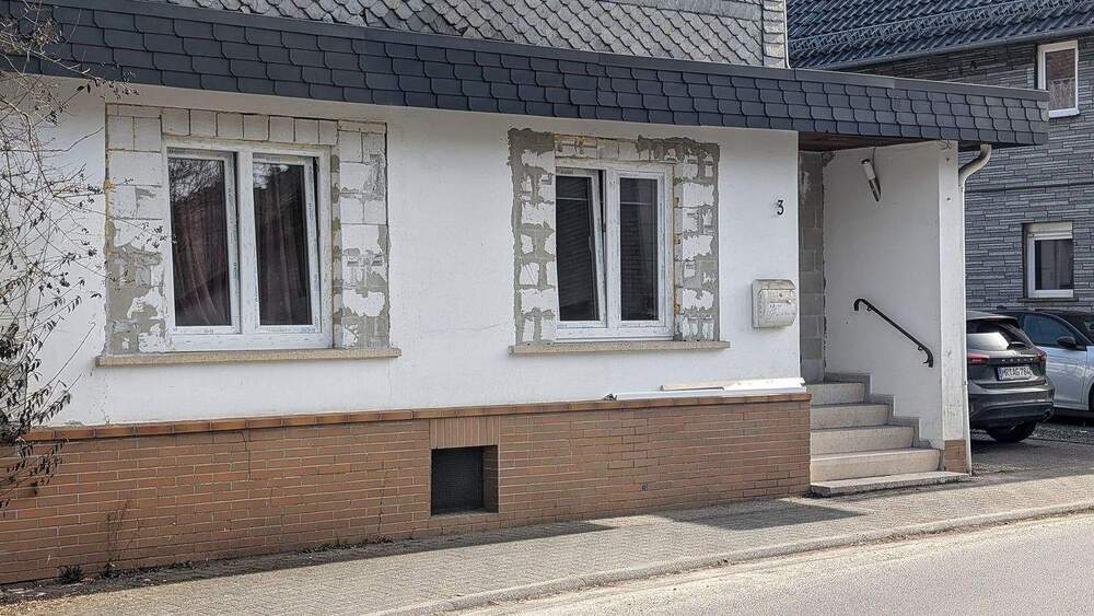 Mehrfamilienhaus, Wohnhaus Steffenberg Obereisenhausen - 168.000&euro; | Angebot:25834681