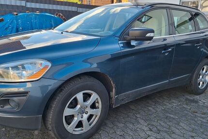 Volvo XC60 286.000 km 6.250 &euro; Kirchhain 35274