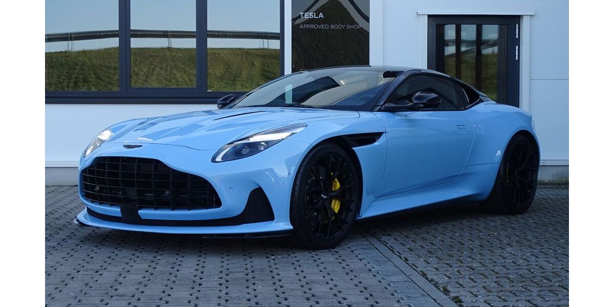 Aston Martin DB12 6.297 km 235.000 &euro; Amöneburg-Roßdorf 35287