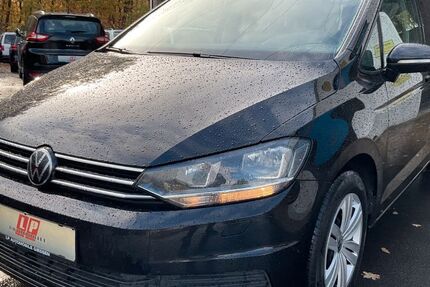 VW Touran 302.721 km 10.490 &euro; Giessen 35394