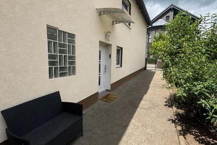 Wohnung Gießen Wieseck - 2.5 Zimmer, 65 m&sup2;, 950&euro; | Angebot:26698327