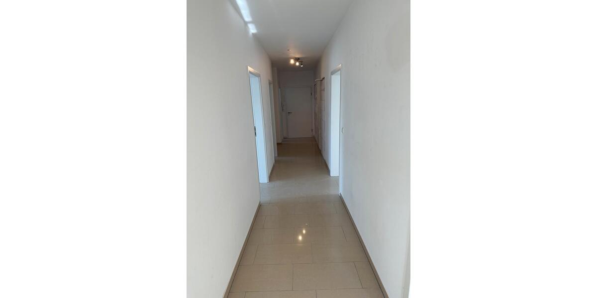 Dachgeschoßwohnung Gießen Wieseck - 3 Zimmer, 90 m&sup2;, 1.150&euro; | Angebot:26050734