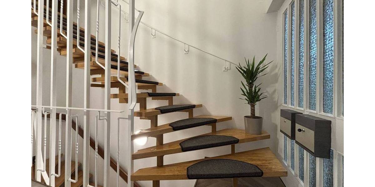 Mehrfamilienhaus, Wohnhaus Münchhausen - 9 Zimmer, 240 m&sup2;, 399.000&euro; | Angebot:25689246