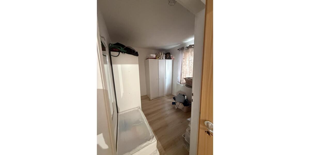 Einfamilienhaus Lollar - 5 Zimmer, 106 m&sup2;, 290.000&euro; | Angebot:26632791