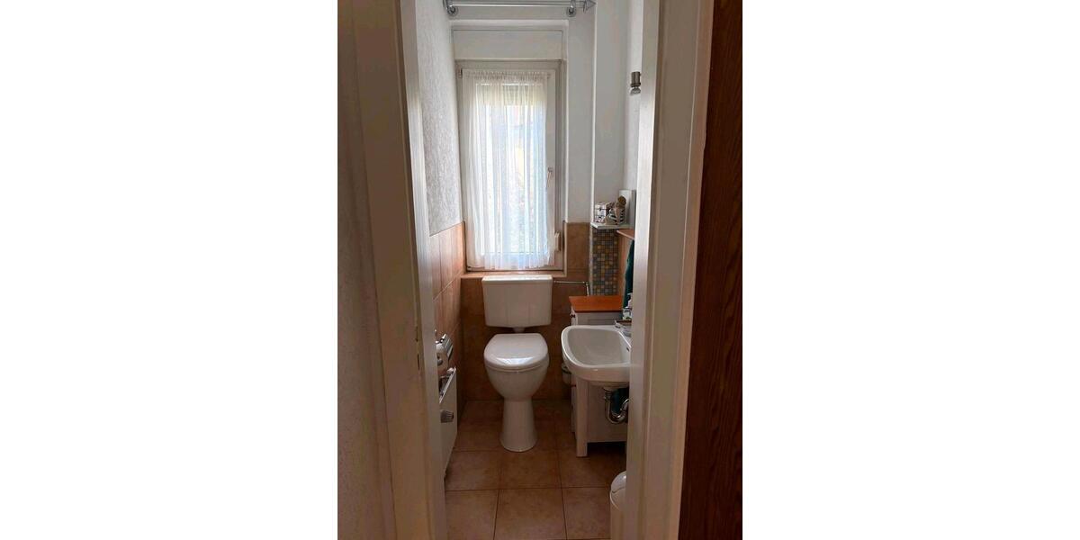 Einfamilienhaus Lahnau - 5 Zimmer, 175 m&sup2;, 320.000&euro; | Angebot:27081680