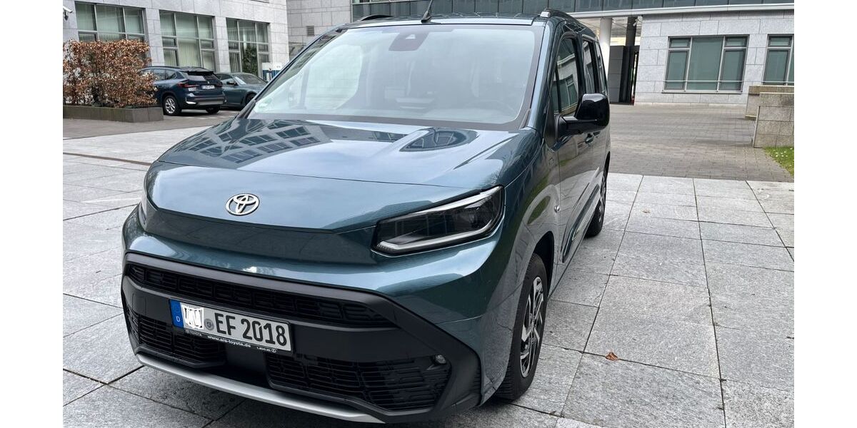 Toyota Proace City 20.500 km 27.700 &euro; Biebertal 35444