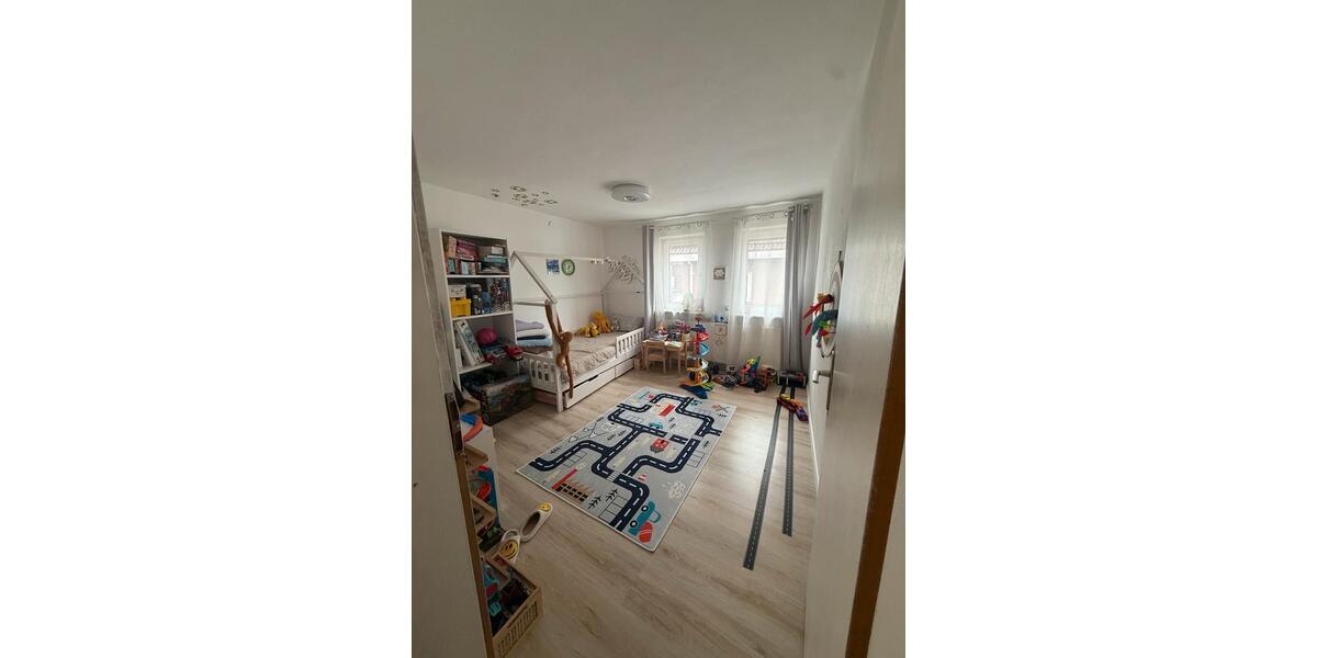 Einfamilienhaus Lollar - 5 Zimmer, 106 m&sup2;, 295.000&euro; | Angebot:25790268
