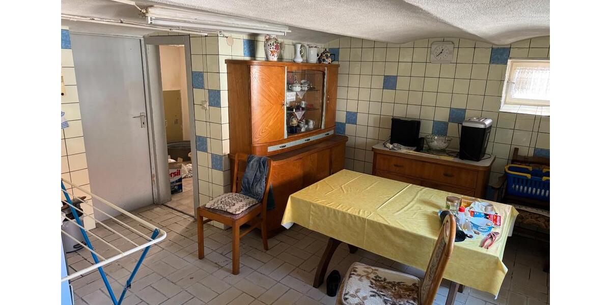 Einfamilienhaus Kirchhain - 6 Zimmer, 142 m&sup2;, 289.000&euro; | Angebot:26129846