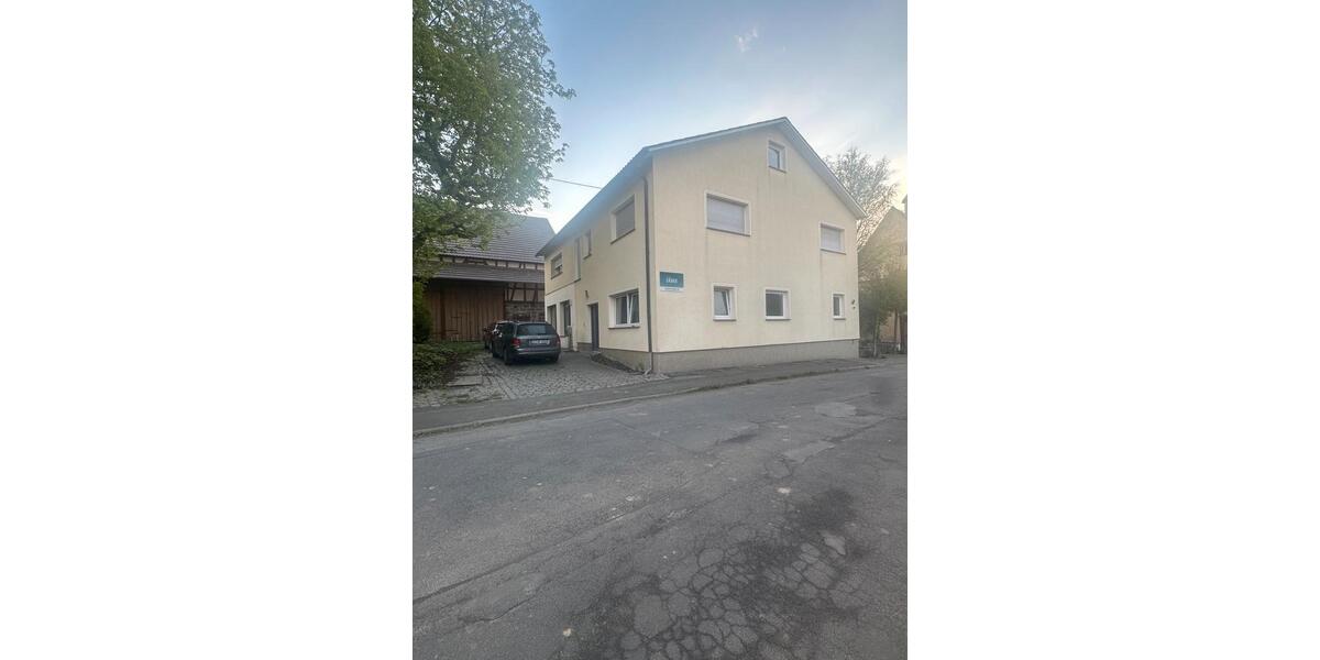 Einfamilienhaus Grünberg - 7 Zimmer, 197 m&sup2;, 300.000&euro; | Angebot:26204568