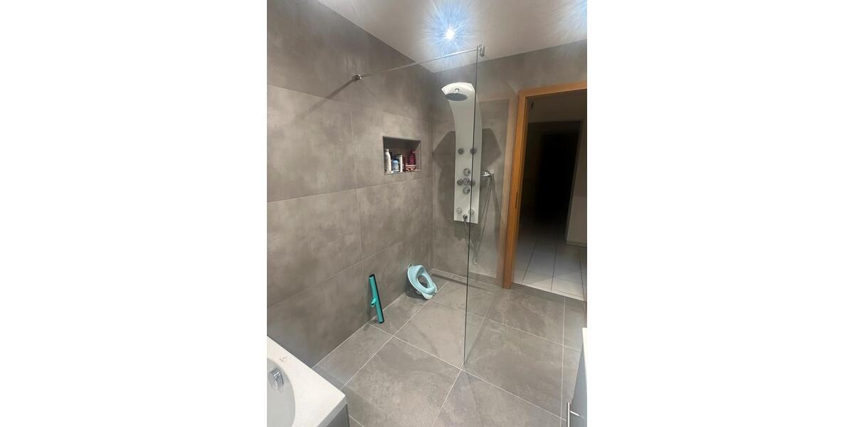 Einfamilienhaus Grünberg - 7 Zimmer, 197 m&sup2;, 300.000&euro; | Angebot:26204568