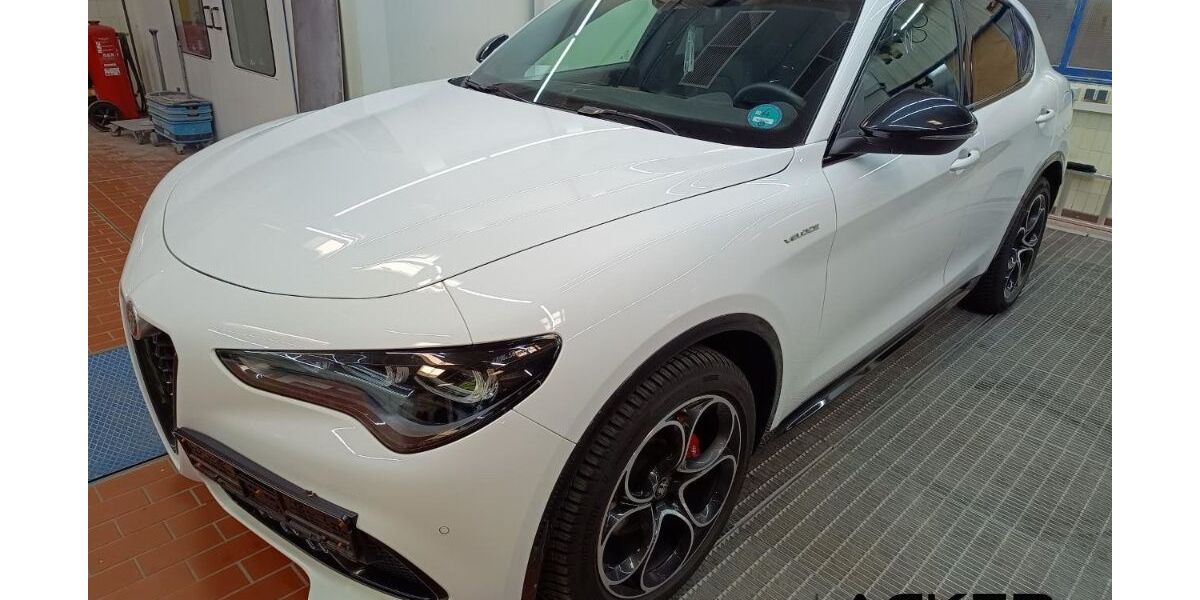 Alfa Romeo Stelvio 35.600 km 35.990 &euro; Marburg 35043