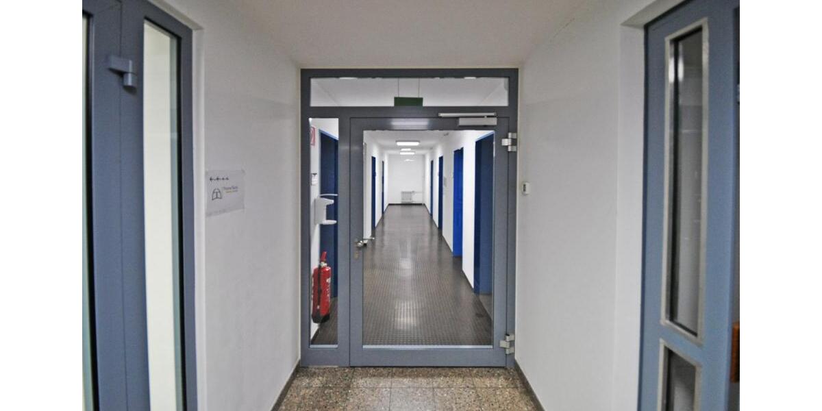 Gewerbeobjekt Gießen Anneröder Siedlung - 2.200&euro; | Angebot:22102486