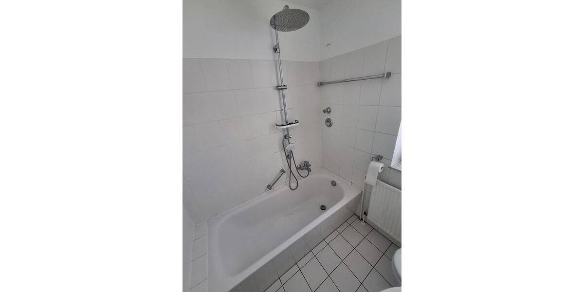 Etagenwohnung Wetter (Hessen) - 2 Zimmer, 65 m&sup2;, 390&euro; | Angebot:25342473