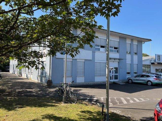 Gewerbeobjekt Gießen Kleinlinden - 6 Zimmer, 1.950&euro; | Angebot:25695832