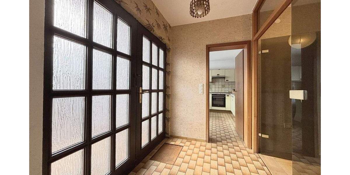 Einfamilienhaus Marburg Marbach - 7 Zimmer, 196 m&sup2;, 539.900&euro; | Angebot:25689222