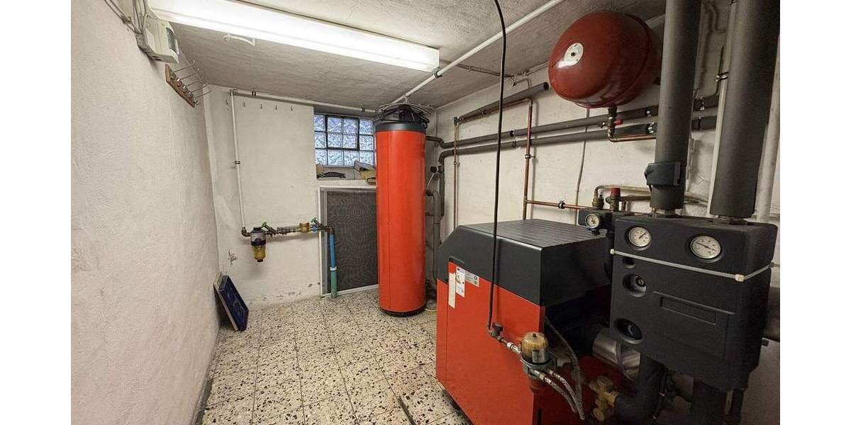 Einfamilienhaus Kirchhain-Kleinseelheim Kleinseelheim - 5 Zimmer, 149 m&sup2;, 299.900&euro; | Angebot:25689259