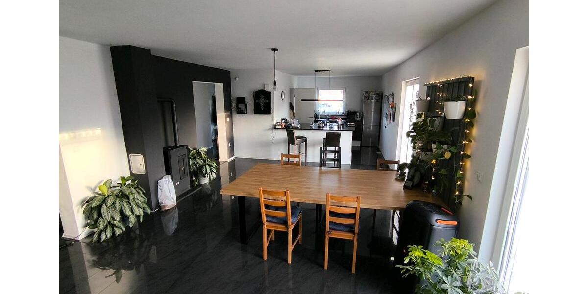 Bungalow Battenberg (Eder) - 345.000&euro; | Angebot:26083102