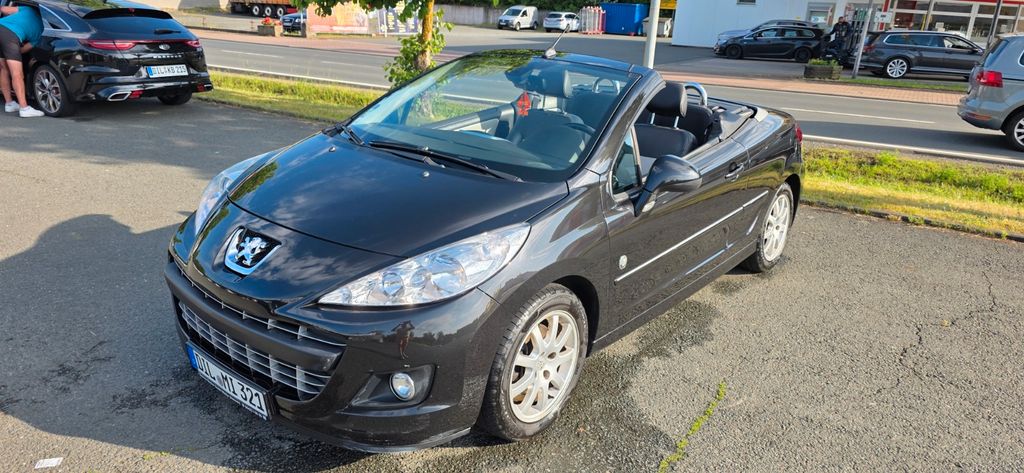 Peugeot 207 202.000 km 2.600 &euro; Siegbach 35768