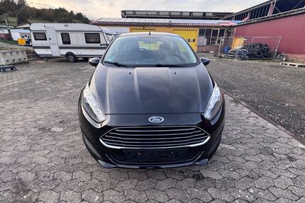 Ford Fiesta 130.077 km 4.500 &euro; Bad Endbach 35080