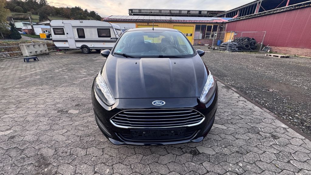 Ford Fiesta 130.077 km 4.500 &euro; Bad Endbach 35080