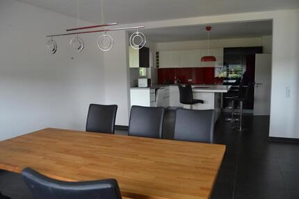 Haus Lahntal - 9 Zimmer, 265 m&sup2;, 400.000&euro; | Angebot:25108121