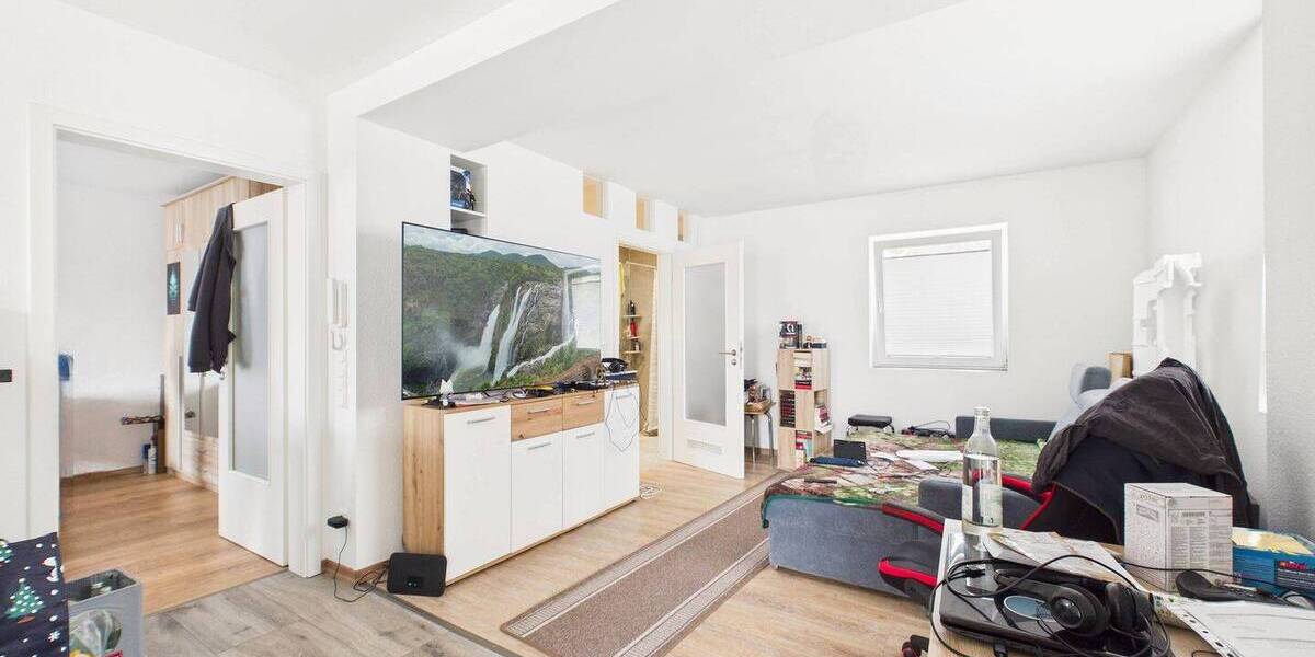 Doppelhaushälfte Gießen Kleinlinden - 7 Zimmer, 181 m&sup2;, 350.000&euro; | Angebot:26119405