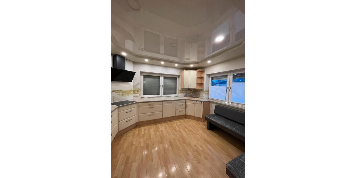 Bungalow Frankenberg (Eder) - 5 Zimmer, 200 m&sup2;, 450.000&euro; | Angebot:25872903