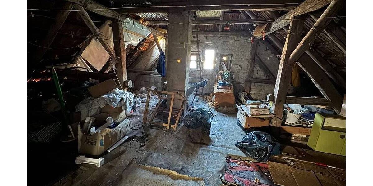 Einfamilienhaus Frankenberg (Eder) Haubern - 5 Zimmer, 165 m&sup2;, 59.000&euro; | Angebot:25734603