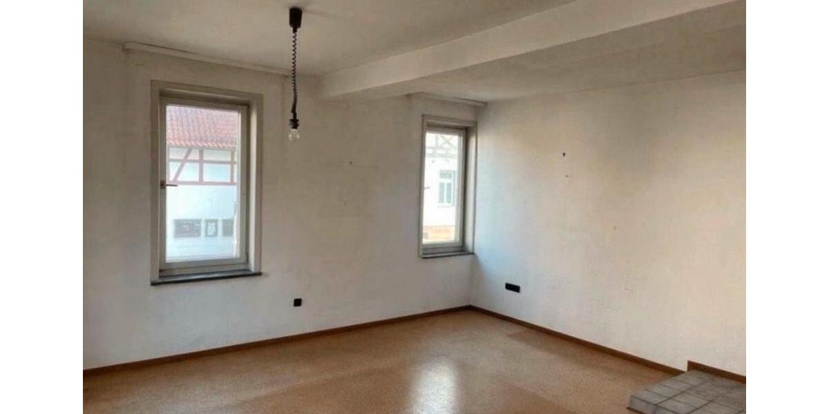 Bauernhaus, Landhaus Marburg Biegenviertel - 8 Zimmer, 220 m&sup2;, 149.000&euro; | Angebot:15182975