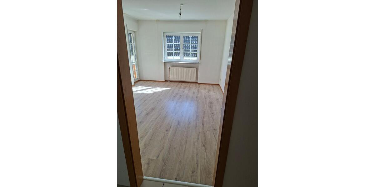 Etagenwohnung Fernwald - 2 Zimmer, 68 m&sup2;, 600&euro; | Angebot:26286566