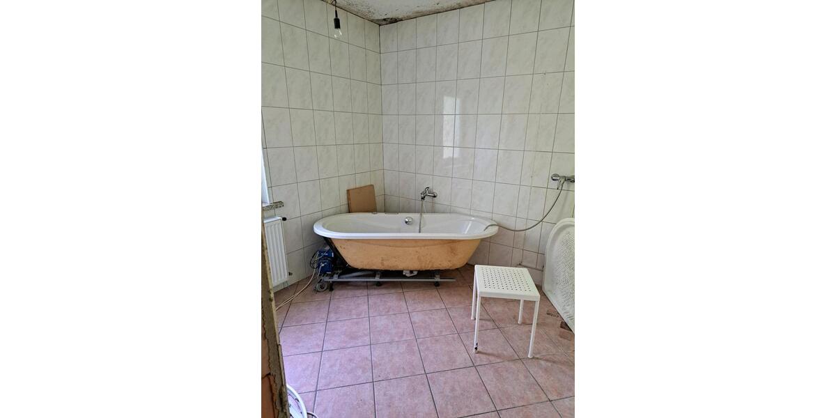 Mehrfamilienhaus, Wohnhaus Cölbe - 30 Zimmer, 500 m&sup2;, 199.000&euro; | Angebot:23759431