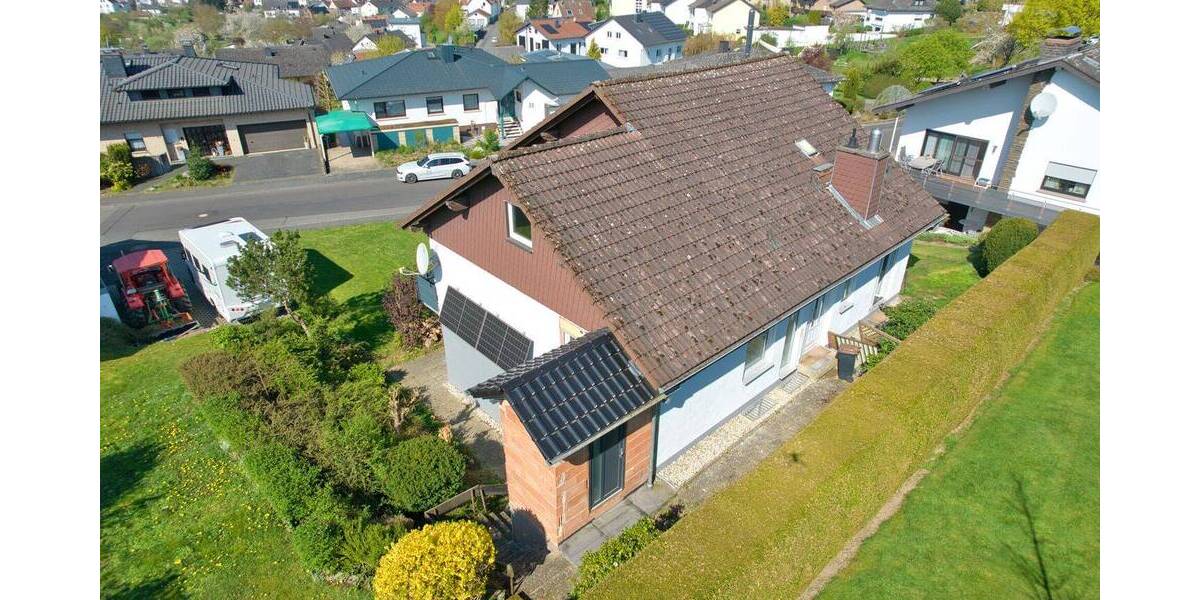 Einfamilienhaus Lahnau / Waldgirmes Waldgirmes - 5 Zimmer, 215 m&sup2;, 659.000&euro; | Angebot:26205459