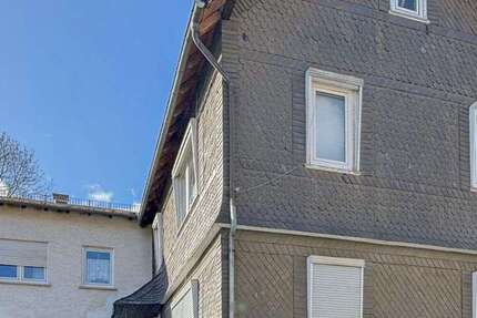 Haus Dautphetal - 5 Zimmer, 170 m&sup2;, 179.000&euro; | Angebot:26080332