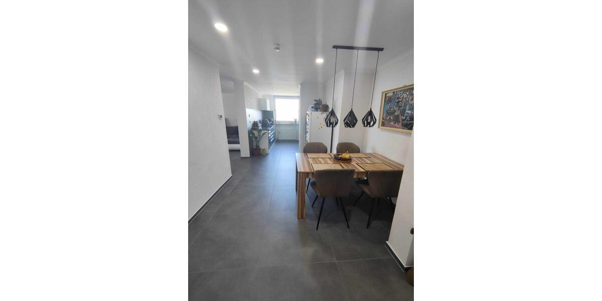 Etagenwohnung Buseck - 2.5 Zimmer, 82 m&sup2;, 220.000&euro; | Angebot:25804672