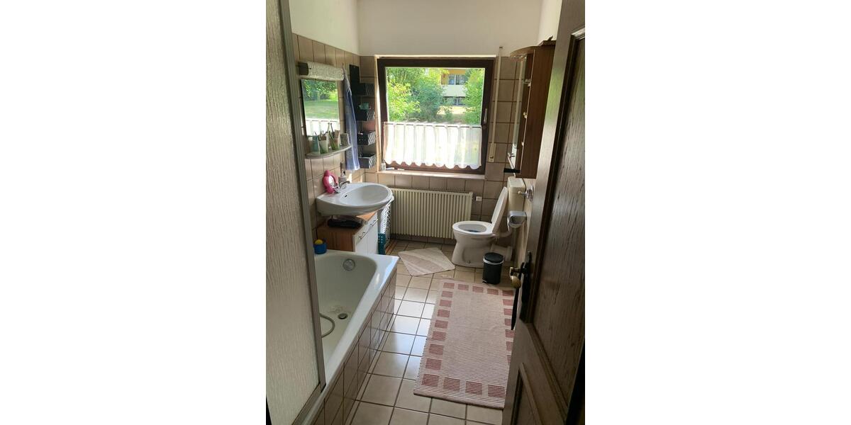Etagenwohnung Biedenkopf - 3 Zimmer, 73 m&sup2;, 144.000&euro; | Angebot:26614760