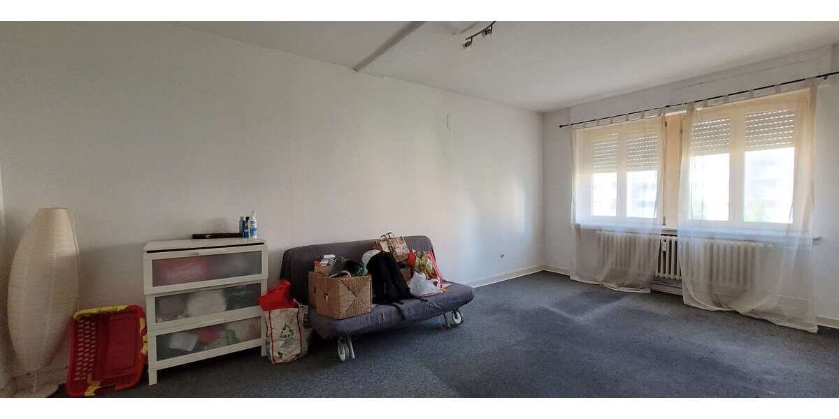 Etagenwohnung Gießen - 3 Zimmer, 22 m&sup2;, 350&euro; | Angebot:27351421