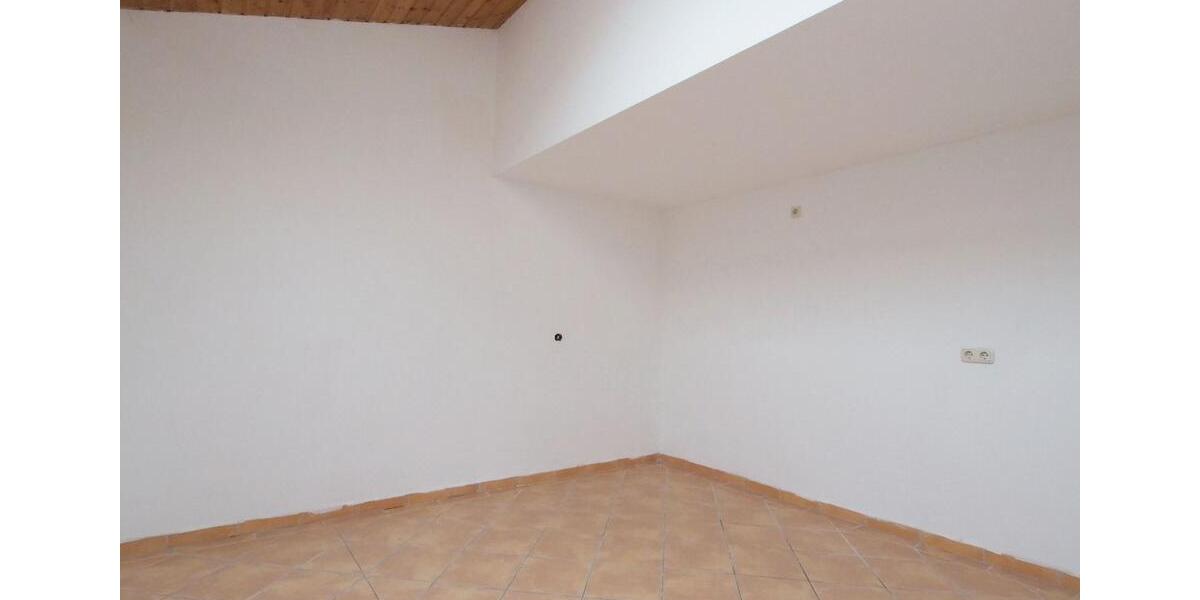 Etagenwohnung Wettenberg - 3 Zimmer, 74 m&sup2;, 740&euro; | Angebot:25853924