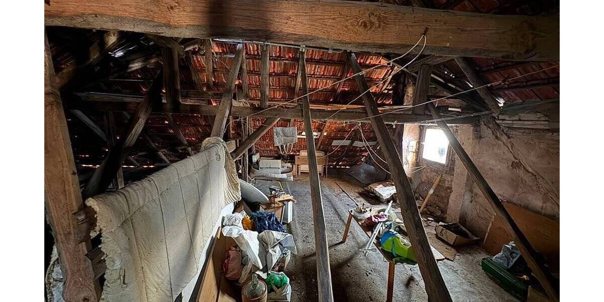 Einfamilienhaus Frankenberg (Eder) Haubern - 5 Zimmer, 165 m&sup2;, 59.000&euro; | Angebot:25734603