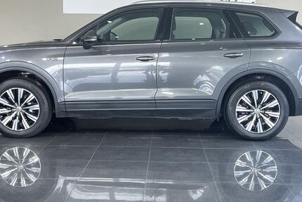 VW Touareg 159.000 km 30.986 &euro; Dautphetal 35232