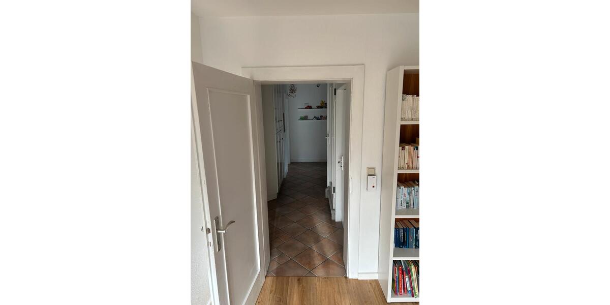 Etagenwohnung Marburg Biegenviertel - 2.5 Zimmer, 95 m&sup2;, 1.150&euro; | Angebot:26044454