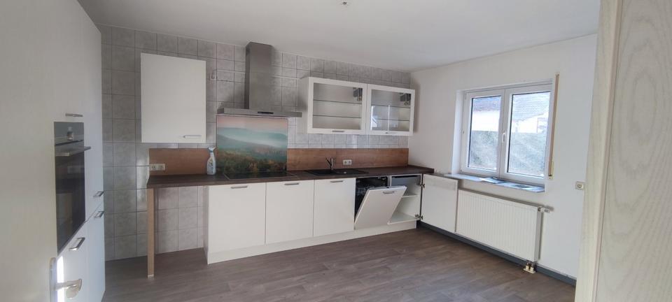 Erdgeschoßwohnung Battenberg (Eder) - 2 Zimmer, 73 m&sup2;, 620&euro; | Angebot:26618600