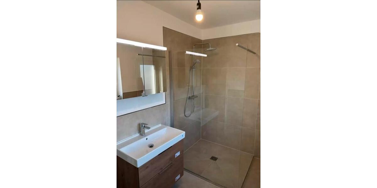 Etagenwohnung Lahntal - 3 Zimmer, 90 m&sup2;, 980&euro; | Angebot:26047264