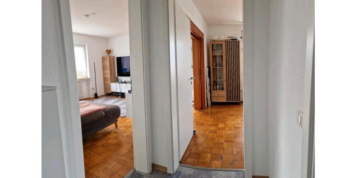 Erdgeschoßwohnung Marburg - 3 Zimmer, 80 m&sup2;, 1.700&euro; | Angebot:26268504