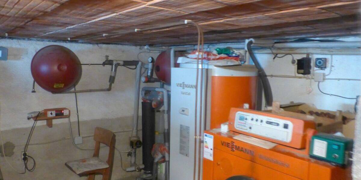 Einfamilienhaus Grünberg Stangenrod - 1 Zimmer, 260 m&sup2;, 285.000&euro; | Angebot:25740166