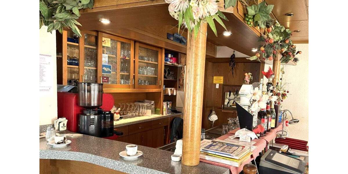 Mehrfamilienhaus, Wohnhaus Hatzfeld (Eder) Hatzfeld - 5 Zimmer, 239 m&sup2;, 160.000&euro; | Angebot:25742980