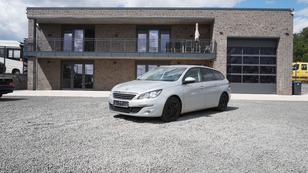 Peugeot 308 320.127 km 3.600 &euro; Mücke 35325