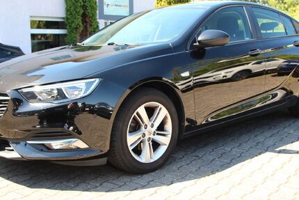 Opel Insignia 61.320 km 11.777 &euro; Lollar 35457