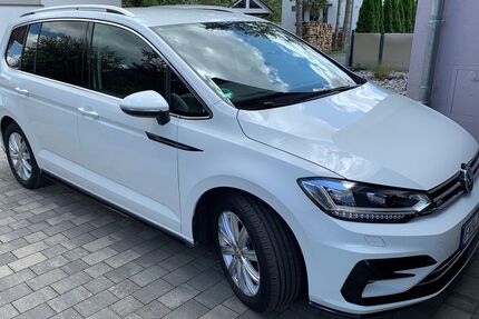 VW Touran 100.500 km 20.499 &euro; Frankenberg 35066