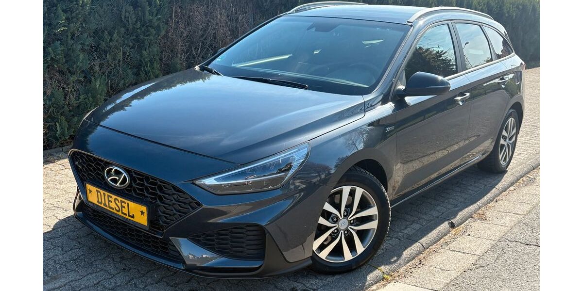 Hyundai i30 70.000 km 17.990 &euro; Buseck / Oppenrod 35418